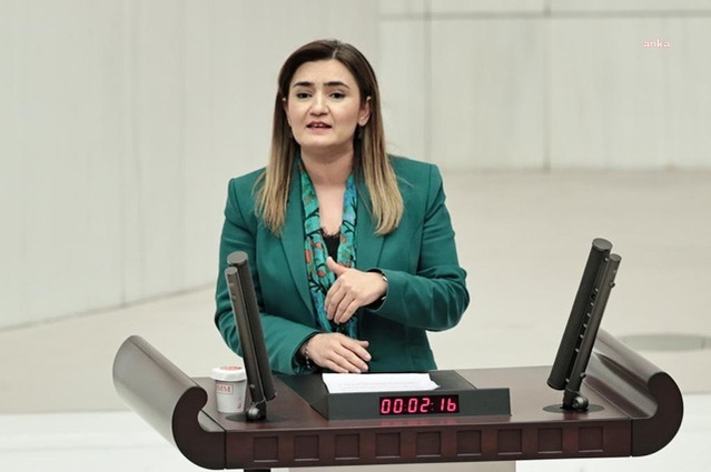 CHP'li Kılıç, Osmaniye'de okulda öldürülen öğretmen için güvenli okul istedi
