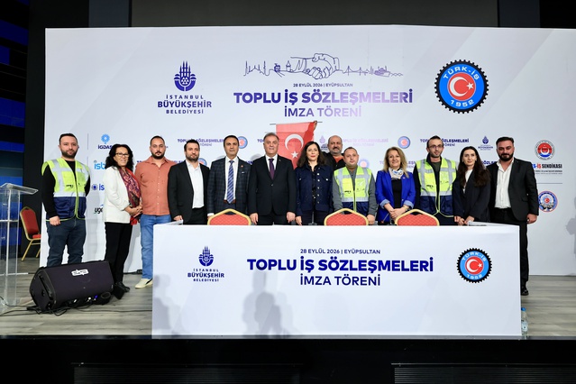 İBB iştirak şirketleri TÜRK-İŞ'e bağlı sendikalarla Eyüpsultan'da sözleşme imzaladı