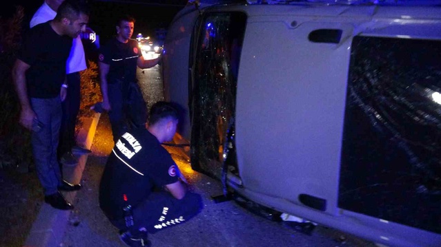Manavgat'ta her iki sürücü kırmızı ışık ihlali yaptı, 2'si Polonyalı 3 kişi yaralandı
