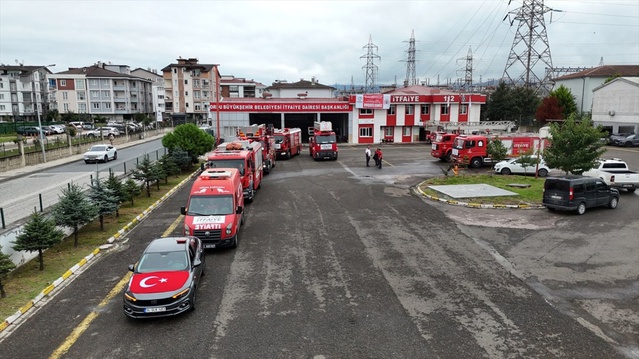 Ordu'da İtfaiyecilik Haftası'nda araçlarla şehir turu atıldı, 54 araç hizmet veriyor