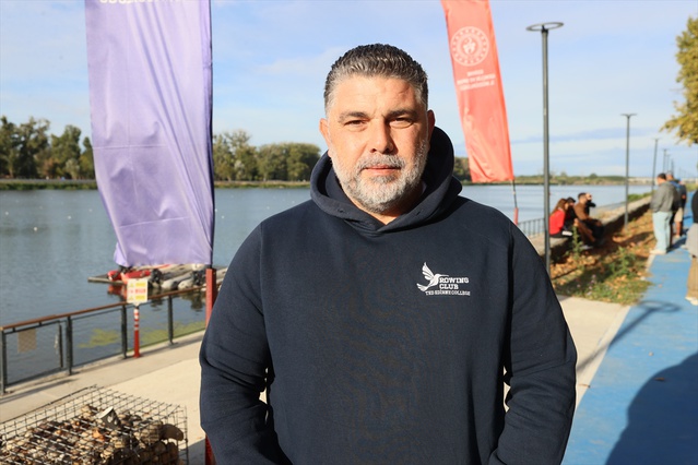 Meriç Nehri'nde Kürekte Büyükler Türkiye Şampiyonası'nda ikinci gün yarışları başladı