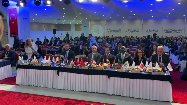 Akdeniz İklim Zirvesi Muğla Menteşe'de başladı, Fethiye Körfezi temizliği konuşuluyor