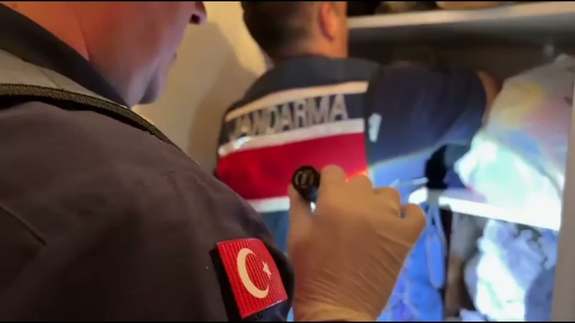 Burdur'da bahis operasyonunda 11 şüpheli gözaltına alındı, 566 milyon lira tespit edildi