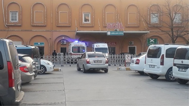 Mardin Kızıltepe'de taşlı sopalı kavgada 6 kişi yaralandı, jandarma tarafları ayırdı