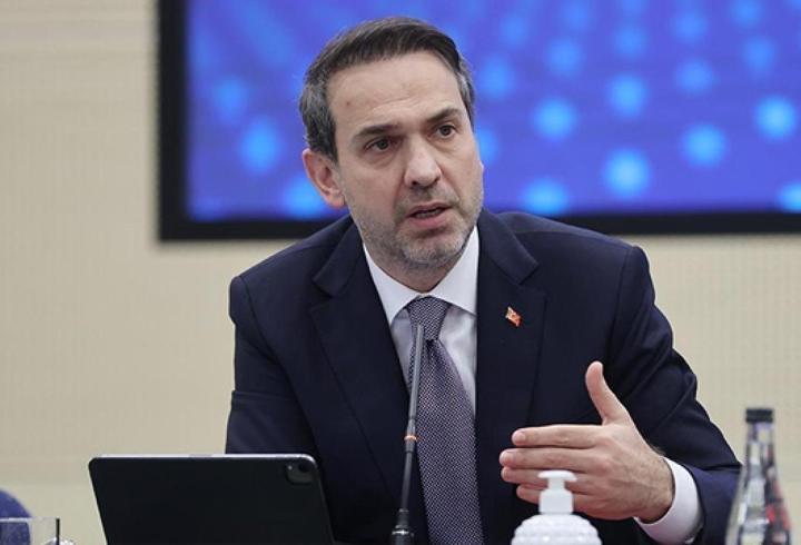 Bakan Bayraktar: Türkiye kendi kendine yeten bir ülke olacak
