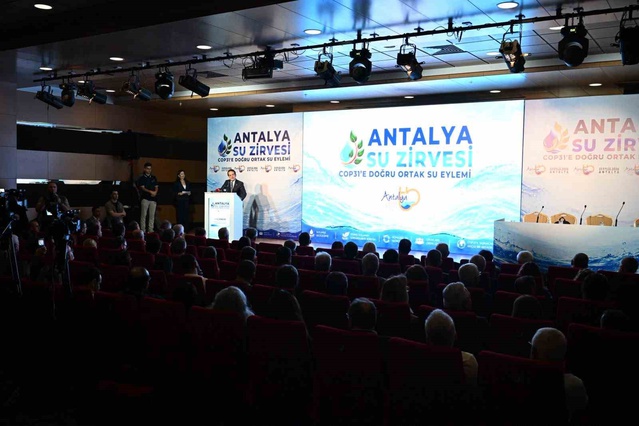 Antalya Su Zirvesi'nde COP31 öncesi su kaynakları için ortak eylem çağrısı yapıldı