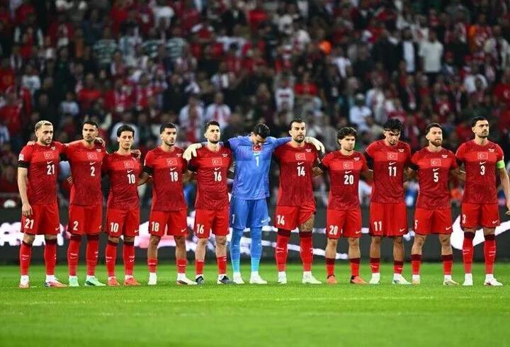 TÜRKİYE-İTALYA MAÇI I Ay-Yıldızlılar bir ilki hedefliyor: İşte muhtemel 11'ler...