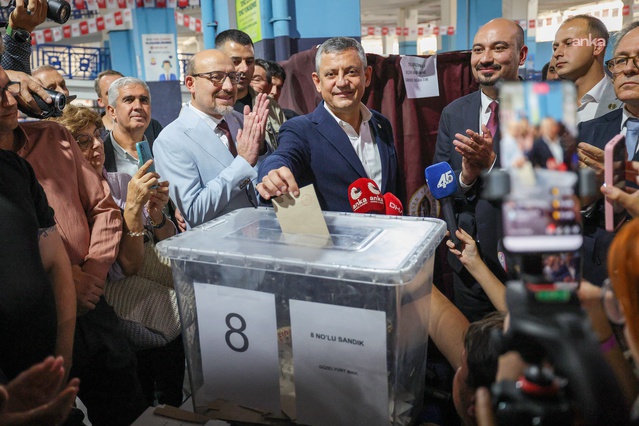 YENİ Parti ilçe başkanlığı ön seçiminde 82 ilçenin 40'ında kurucu başkanlar kaybetti