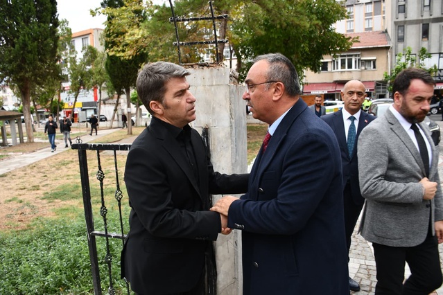 Amasya Valisi'nin kayınpederi Mehmet Erkanlı Hayrabolu'da son yolculuğa uğurlandı
