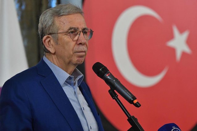 Ankara'da istifa dalgası bitmiyor: İki belediye başkanı daha AK Parti'ye geçecek