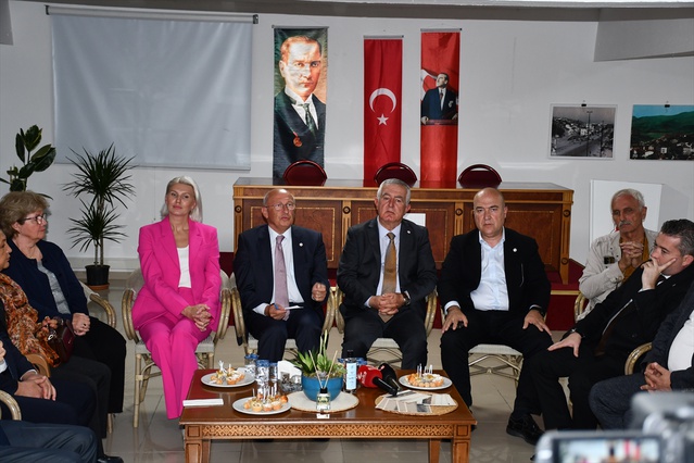 Çakırözer Bilecik'te Yavaş'ın CHP'den istifasına gelin baskısı yapılmadığını söyledi