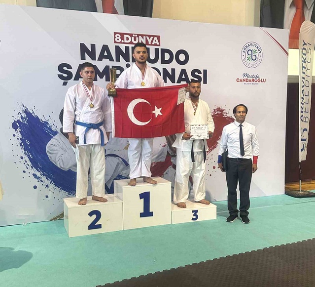 Yoğun bakım hemşiresi Akküç, 8. Nanbudo Dünya Şampiyonası'nda altın madalya kazandı