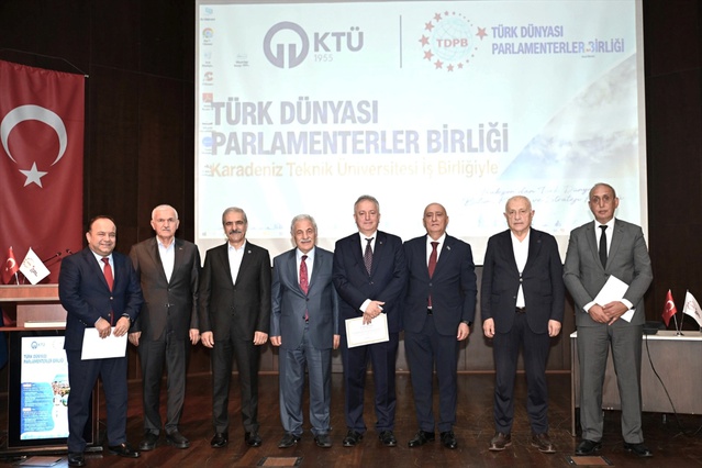 KTÜ ve Türk Dünyası Parlamenterler Birliği'nin panellerinde Türk dünyası ele alındı