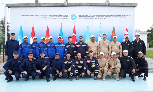 Ankara'daki TDT enerji yarışmasında YEDAŞ ekibi En Deneyimli Uzman Ekip seçildi