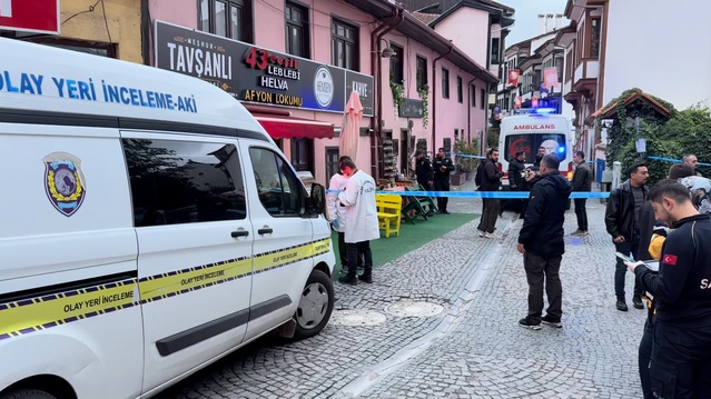 Kütahya'da büyü iddiasıyla 2 çocuk annesi kadını öldüren şüpheli adliyeye sevk edildi