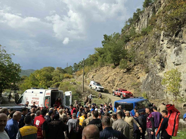 Sinop Boyabat'ta 71 yaşındaki kadın yaklaşık 2 gün süren aramada ormanda sağ bulundu