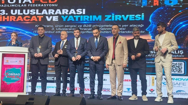 Teknoloji dünyası İstanbul’da buluştu: TÜYAFED Uluslararası Teknoloji ve İş Birliği Zirvesi gerçekleşti