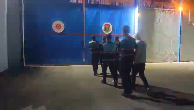 Nevşehir'de araçta 72 bin 300 lira ve uyuşturucu ele geçirildi, 3 şüpheli tutuklandı