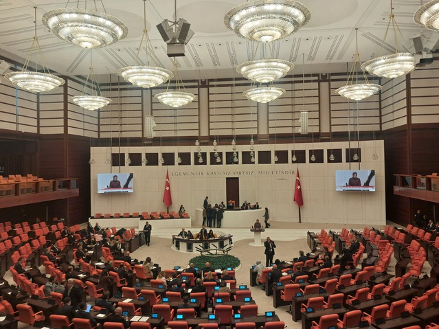 TBMM Genel Kurulu... Mehmet Emin Ekmen: "İlk defa bir devlet bütün kurumlarıyla dolandırıcılığın paydaşı olarak önümüze çıkıyor"