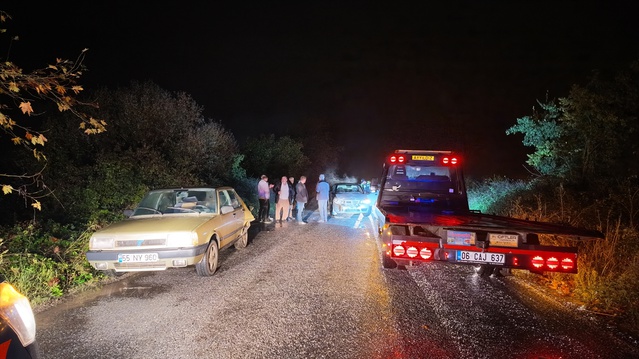 Samsun Bafra'da iki otomobilin çarpıştığı kazada 3 kişi yaralandı