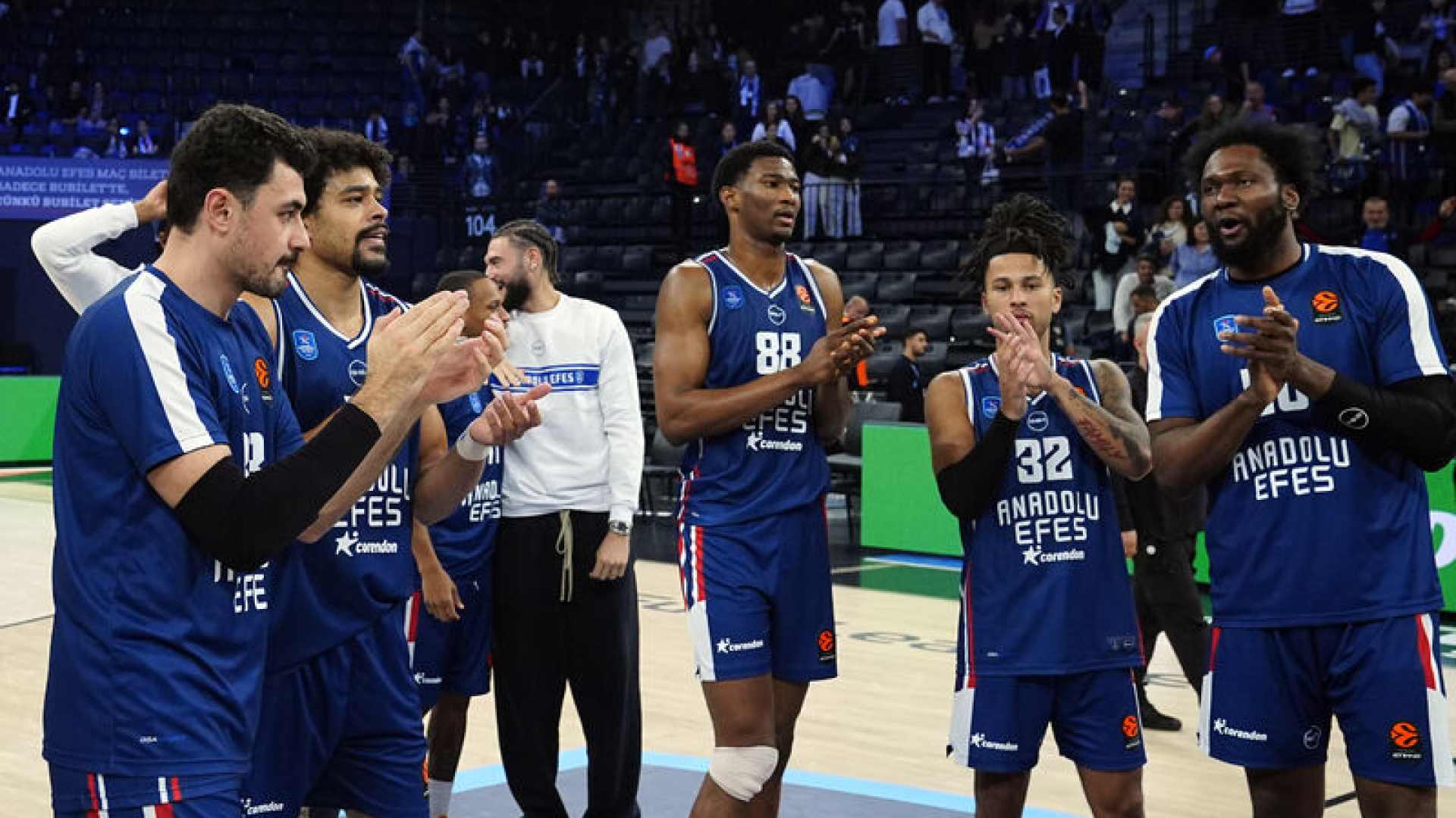 Anadolu Efes'in rakibi Hapoel Tel Aviv