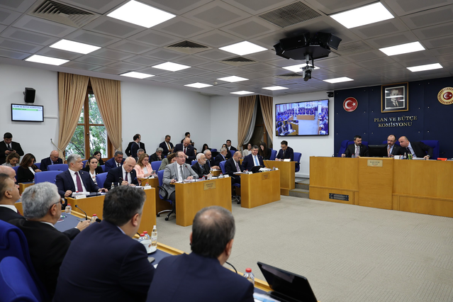 TBMM Plan ve Bütçe Komisyonu, tasfiye fonlarına 1 milyon TL'ye kadar ara ödemeyi onayladı