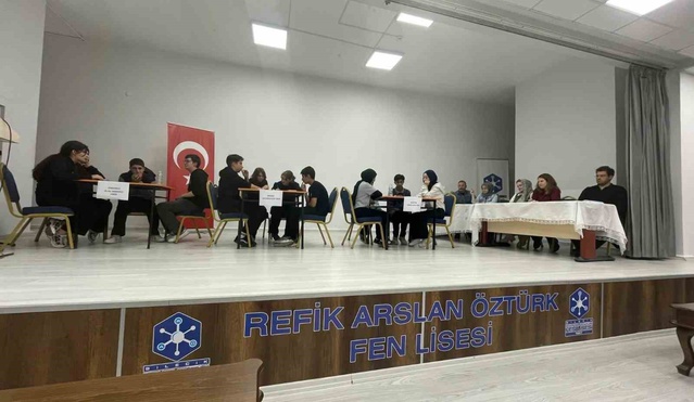 Bilecik'te çevre yarışması finalinde Osmaneli 75. Yıl Anadolu Lisesi birinci oldu