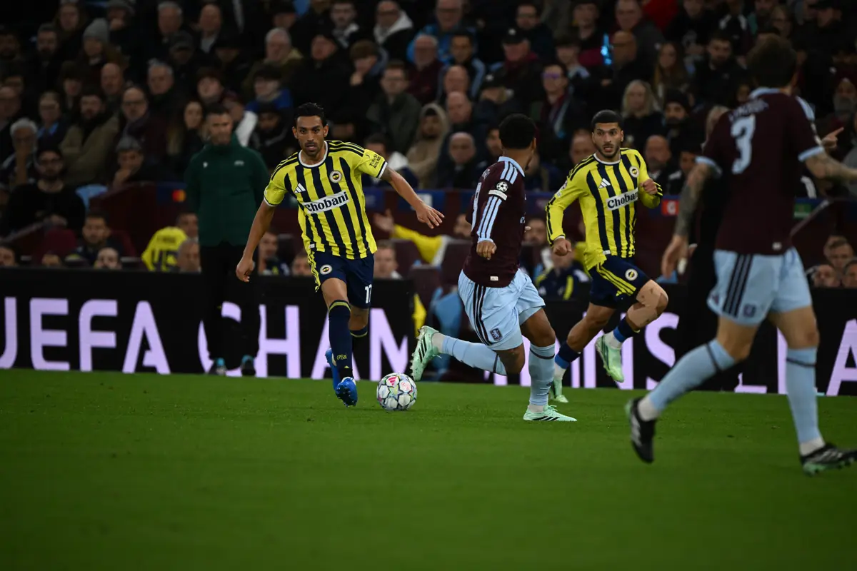 Fenerbahçe Aston Villa maçını dünya basını nasıl gördü? "Tenis maçını andıran skor"