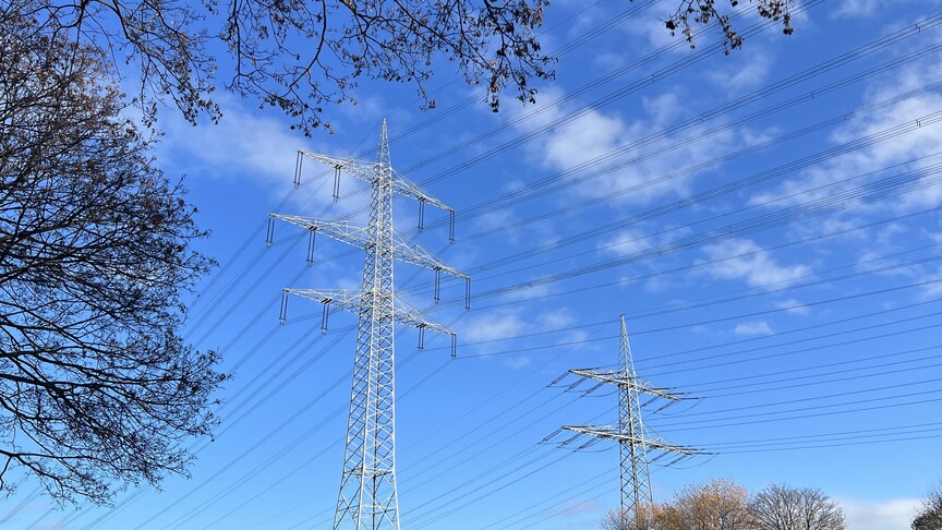 Çatalağzı ile Silahtarağa arasındaki hat ulusal elektrik şebekesinin temelini attı