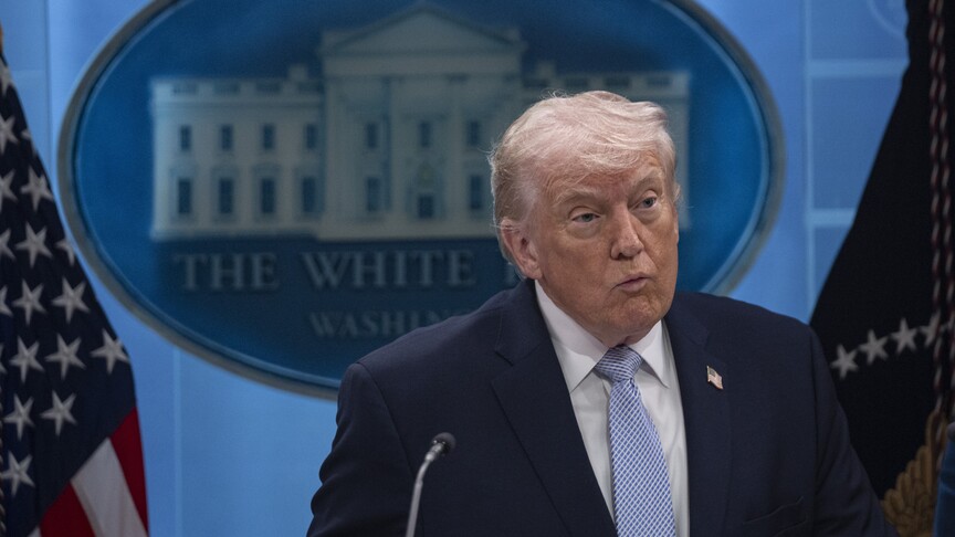 Trump: Bazı aptal insanlar Rusya'ya yeni yaptırımlar uygulamamı istiyorlardı
