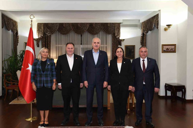 TBMM Başkanı Kurtulmuş, Bişkek'te Öztürkler ile görüşüp büyükelçiliği ziyaret etti