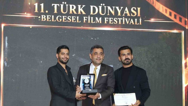 Safranbolu İletişim Fakültesi öğrencilerinin "Ahraz" belgeseli festivalde üçüncü oldu