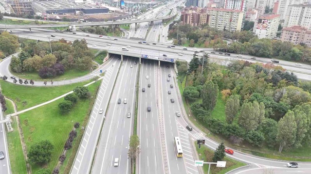 29 Ekim tatilinde İstanbul trafiği rahatladı, yoğunluk yüzde 29 olarak ölçüldü