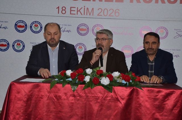 Eğitim-Bir-Sen Muş 1 No'lu Şubesi'nde Mahir Barışan tek listeyle yeniden seçildi