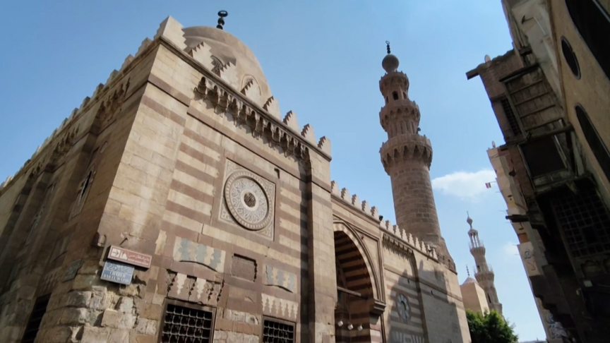 Kahire'deki Mavi Cami, Memlük mimarisi ve Osmanlı dokunuşlarının izlerini taşıyor