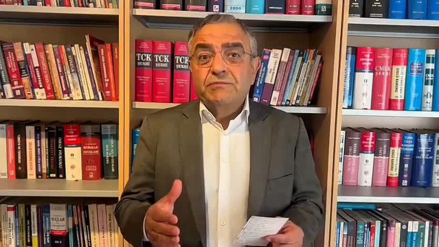 Vekil Tanrıkulu, basın özgürlüğünde gerileme olduğunu savunup rejimin değişmesini istedi