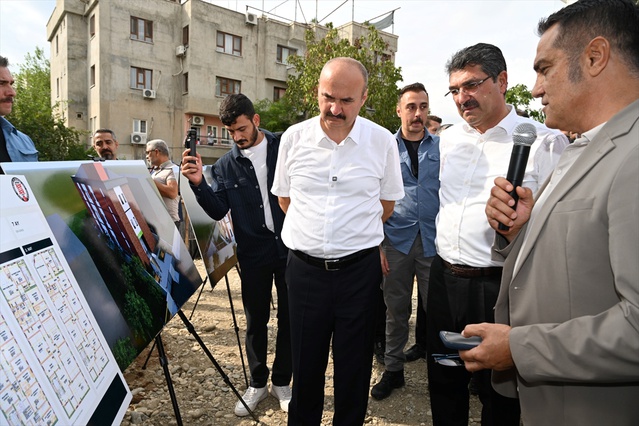 Batman'da 17 derslikli ADEM'in temeli Bağlar Mahallesi'nin talebiyle atıldı