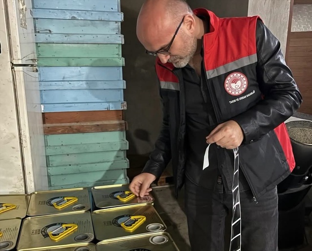 Muğla çam balında ilk numuneler taklitle mücadele için laboratuvara gönderildi