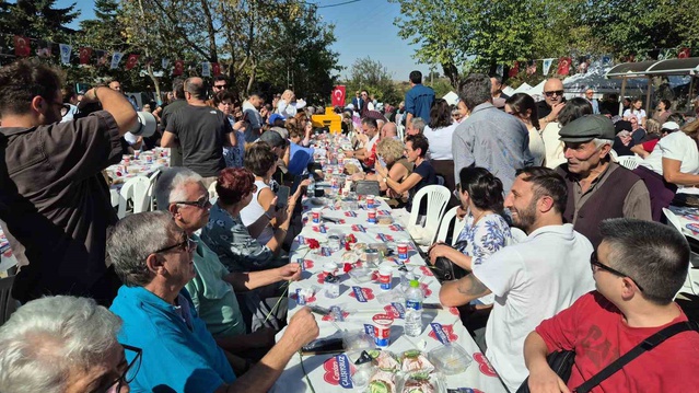 Tekirdağ'da kırçma buluşması Türk ve Yunan mübadil torunlarını buluşturdu