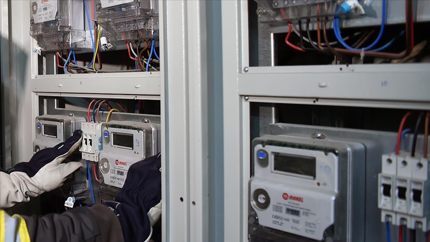 Elektrik faturalarına yeni sistem. Akıllı sayaç geliyor, artık cep telefonundan takip edilebilecek