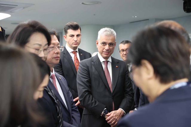 Bakan Memişoğlu, Güney Kore’de ‘5’inci Dünya Biyo Zirvesi’ne katıldı