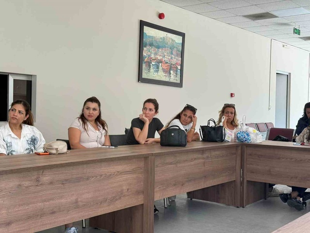 Aydın Atatürk Devlet Hastanesi'nde çalışanlara afet ve hasta hakları eğitimi verildi