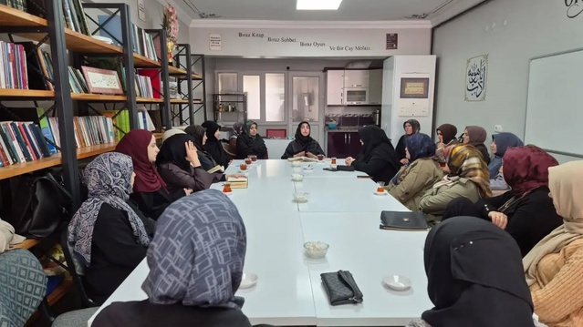 Bayburt İl Müftülüğü kadınlara tefsir derslerini her çarşamba düzenliyor