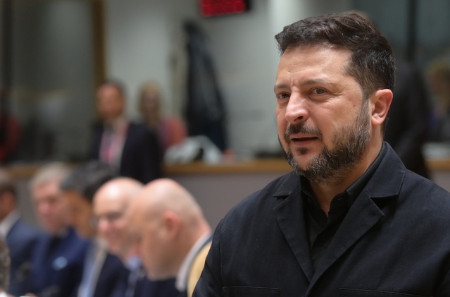 Starlink hızları Ukrayna'da eski seviyeye döndü, Zelenskiy cephe lojistiğini vurguladı