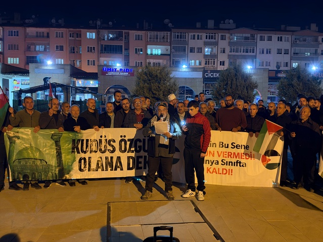 Çankırı'da Gazze saldırılarının 3. yılında Ahmet Yesevi Camisi'nde tepki gösterildi