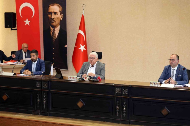 Talas Belediyesi ekim ayı meclisinde 12 gündem maddesi karara bağlandı