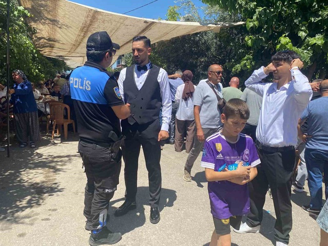 Denizli Emniyeti havaya ateş açılmasına karşı 7 bin 27 kişiyi bilgilendirdi