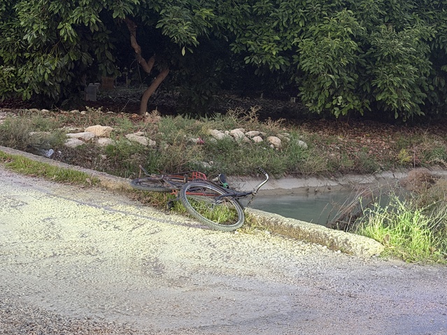 Silifke'de bisikletiyle beton köprüden geçen Osman Yüksel'in boğulduğu iddia edildi