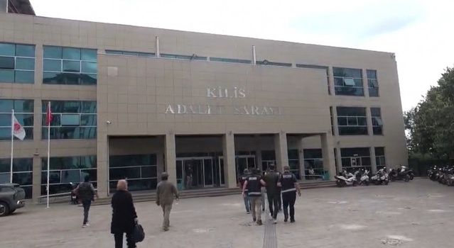Kilis'te dolandırıcılık şüphelisi 5 kişiden 3'ü tutuklandı, 2'si serbest bırakıldı