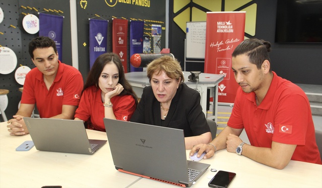 Sinop Üniversitesi ekibi denizaltı enerji projesiyle TEKNOFEST 2026'da birinci oldu